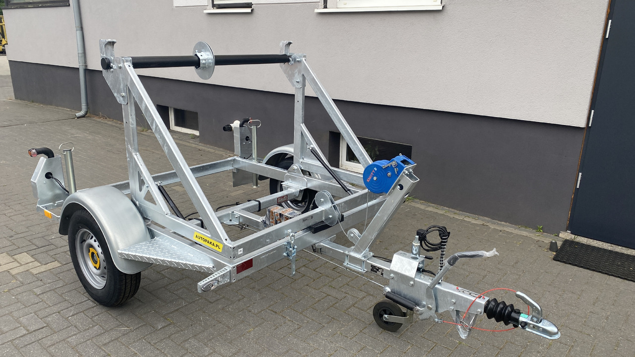 PRZYCZEPA KABLOWA POD BĘBEN KABLOWY ŚWIATŁOWÓD / CABLE TRAILER FOR FIBER OPTIC CABLE DRUM - مقطورة بكرة الكابل: صور 2 PRZYCZEPA KABLOWA POD BĘBEN KABLOWY ŚWIATŁOWÓD / CABLE TRAILER FOR FIBER OPTIC CABLE DRUM - مقطورة بكرة الكابل: صور 2