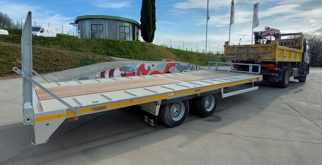 PRZYCZEPA POD KOPARKĘ MINI - MIDI ŁADOWNOŚĆ 8 580 KG GOURDON PEB111 / MINI - MIDI EXCAVATOR TRAILER WITH PAYLOAD 8,580 KG GOURDON PEB111 - مقطورة لنقل المعدات: صور 5 PRZYCZEPA POD KOPARKĘ MINI - MIDI ŁADOWNOŚĆ 8 580 KG GOURDON PEB111 / MINI - MIDI EXCAVATOR TRAILER WITH PAYLOAD 8,580 KG GOURDON PEB111 - مقطورة لنقل المعدات: صور 5