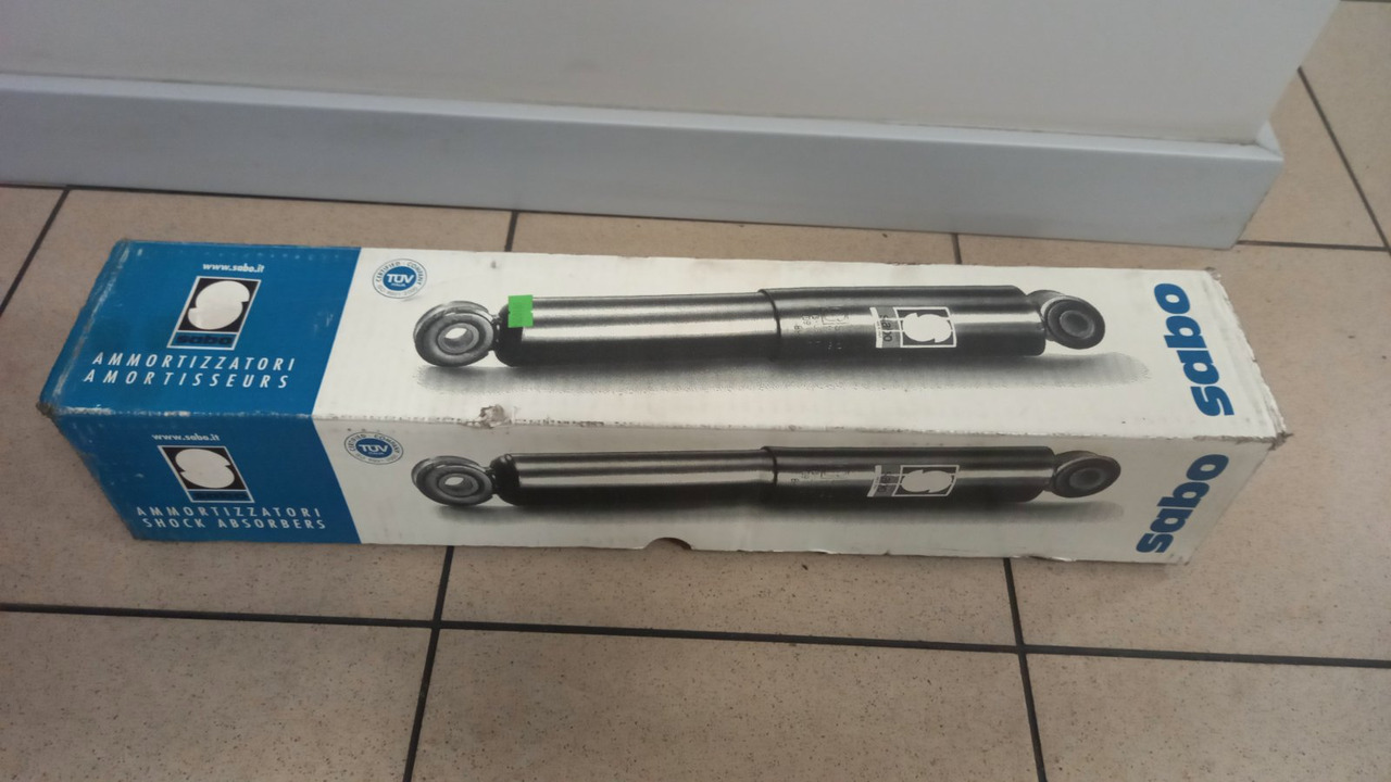 VOLVO FH12; FH16 - امتصاص الصدمات: صور 3 VOLVO FH12; FH16 - امتصاص الصدمات: صور 3