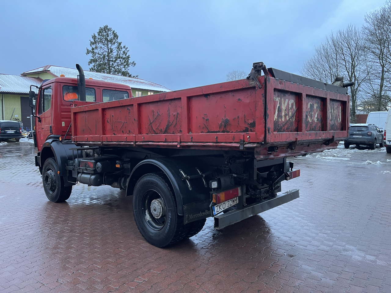 MERCEDES-BENZ 1824 - قلابات: صور 5 MERCEDES-BENZ 1824 - قلابات: صور 5
