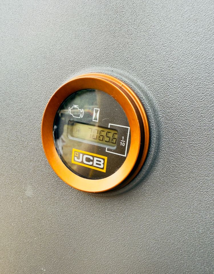 حفارات زحافة JCB 140 XLC: صور 11