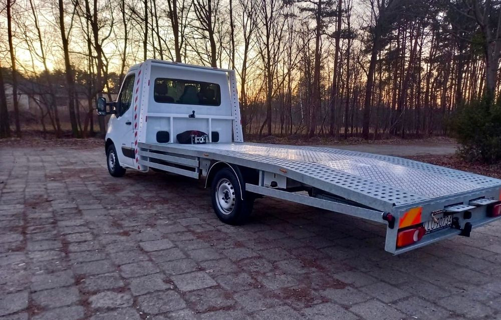 Renault Master - سيارة السحب للتصليح: صور 5 Renault Master - سيارة السحب للتصليح: صور 5
