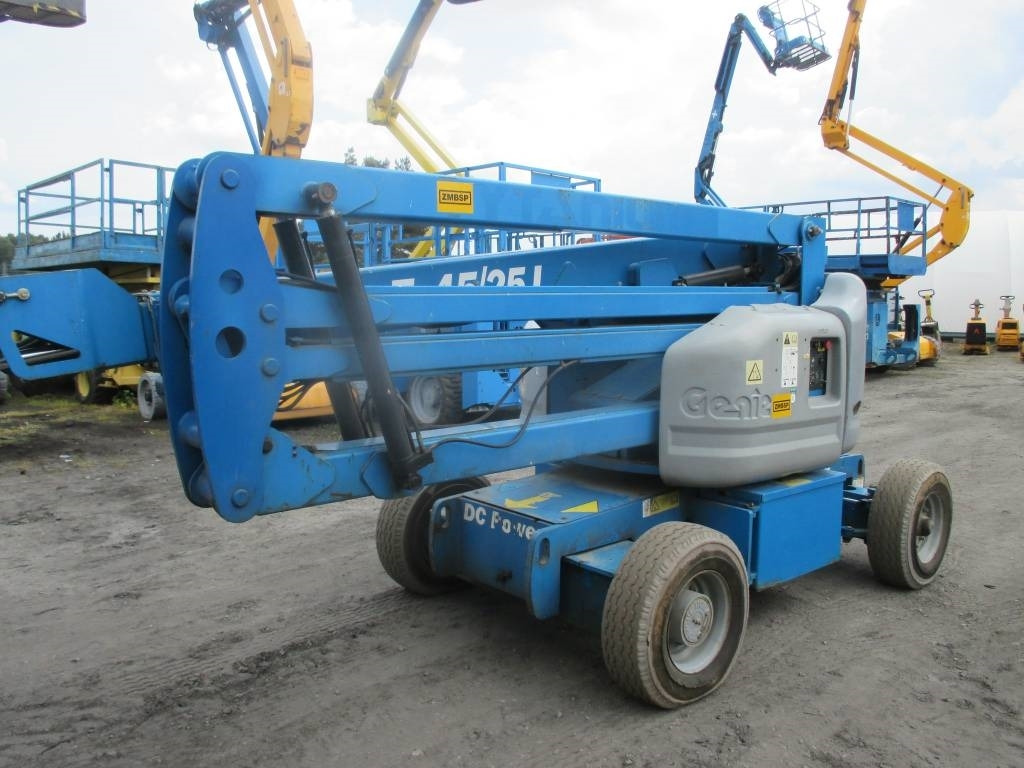 Genie Z 45/25 J DC - رافعات سلة مفصلية: صور 3 Genie Z 45/25 J DC - رافعات سلة مفصلية: صور 3