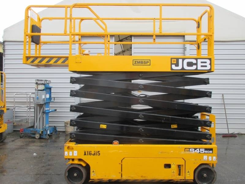JCB S4550E - رافعات مقصية: صور 1 JCB S4550E - رافعات مقصية: صور 1
