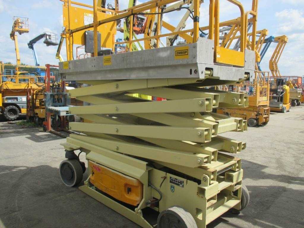 JLG 3246 ES - رافعات مقصية: صور 4 JLG 3246 ES - رافعات مقصية: صور 4