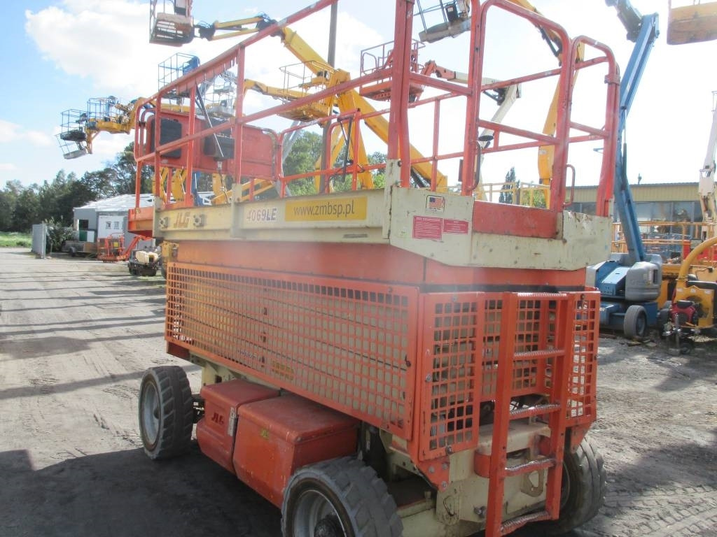 JLG 4069 LE - رافعات مقصية: صور 5 JLG 4069 LE - رافعات مقصية: صور 5
