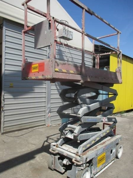 SkyJack SJ III 3219 - رافعات مقصية: صور 2 SkyJack SJ III 3219 - رافعات مقصية: صور 2