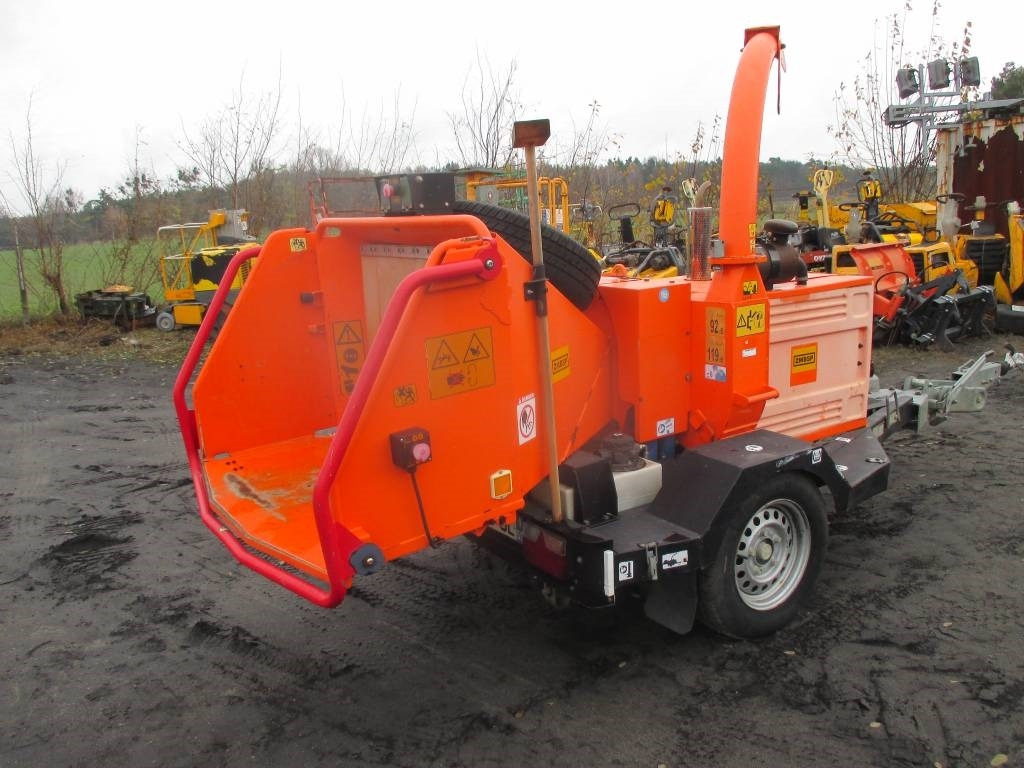 Timberwolf TW190TDHB - ماكينة تقطيع الأغصان: صور 2 Timberwolf TW190TDHB - ماكينة تقطيع الأغصان: صور 2