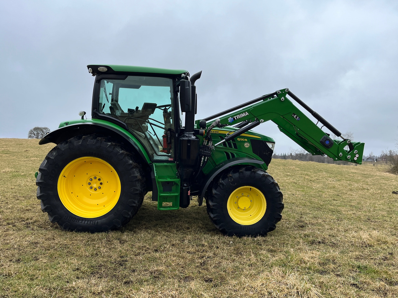 John Deere 6120R - جرار: صور 2 John Deere 6120R - جرار: صور 2