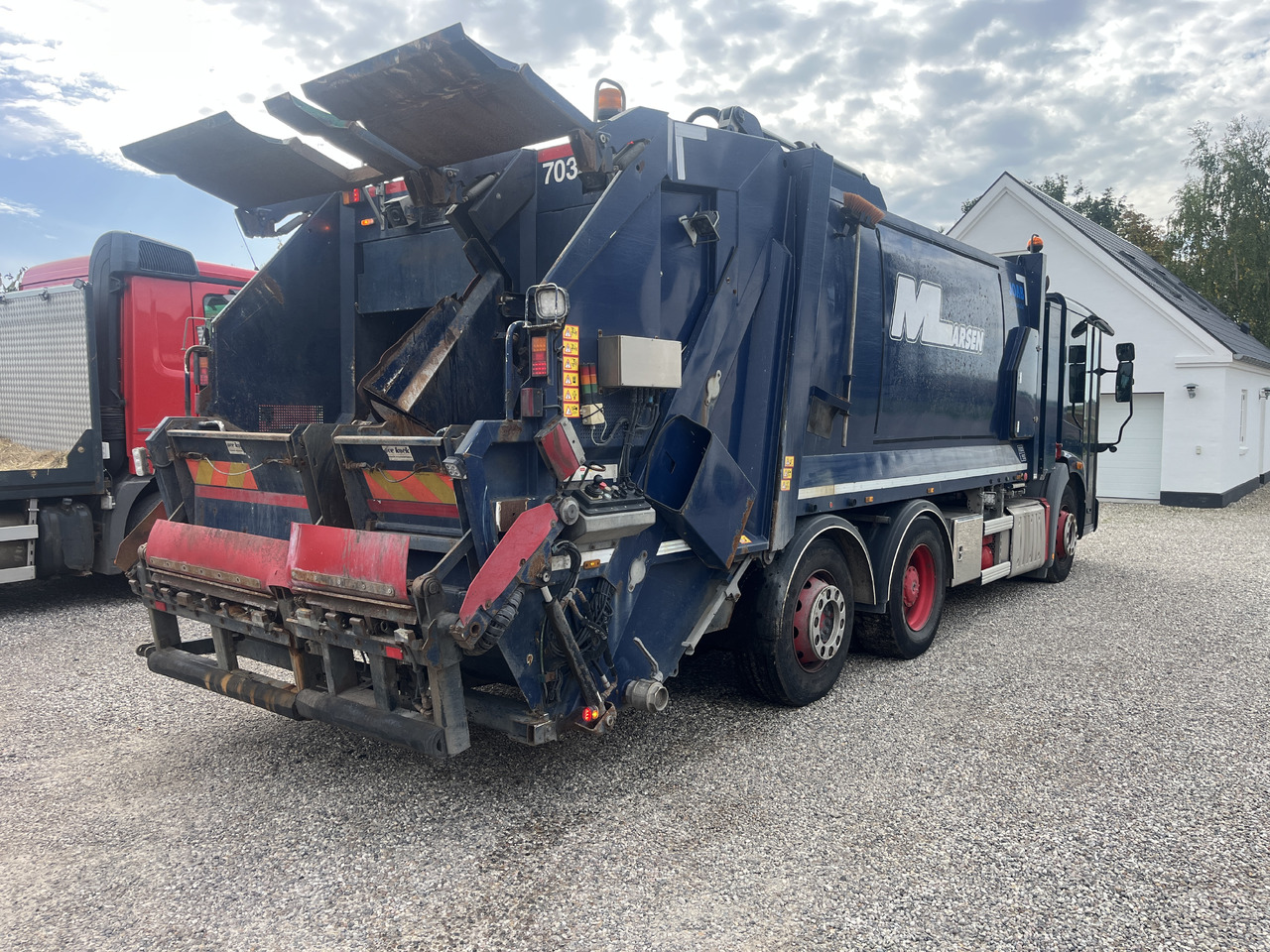 MERCEDES-BENZ Econic 2630 2 camber - شاحنة القمامة: صور 3 MERCEDES-BENZ Econic 2630 2 camber - شاحنة القمامة: صور 3