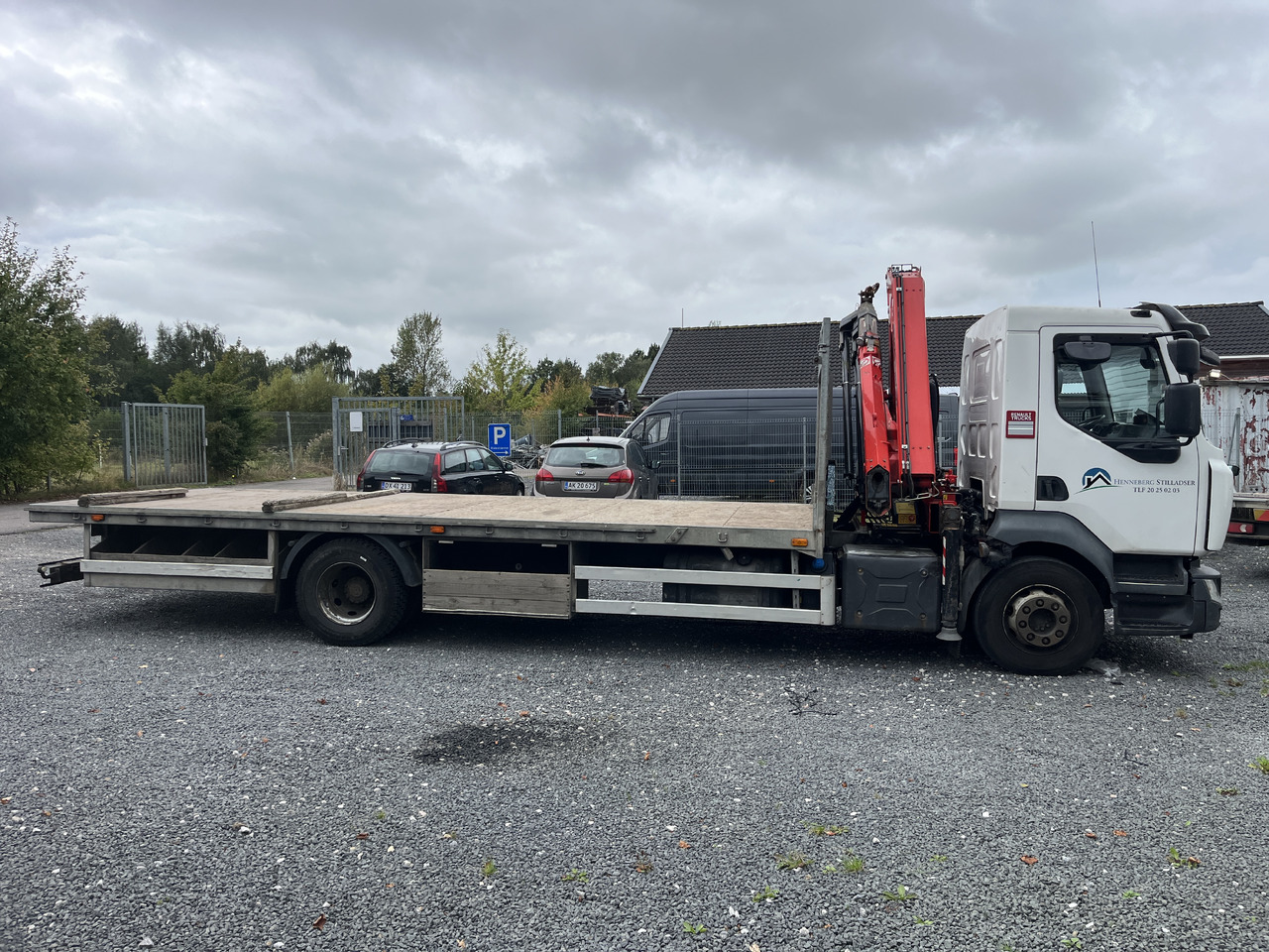 RENAULT D 16 - شاحنة كرين: صور 1 RENAULT D 16 - شاحنة كرين: صور 1