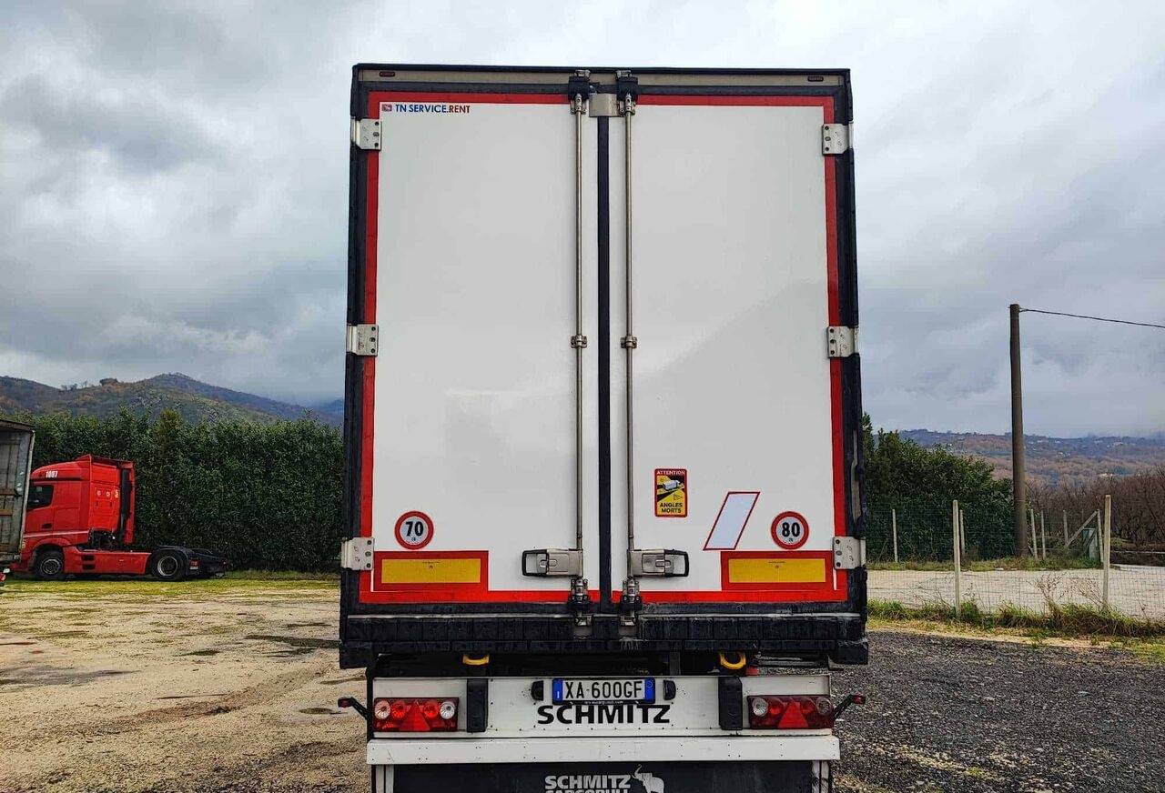 Schmitz Semirimorchio frigo - مبردة نصف مقطورة: صور 4 Schmitz Semirimorchio frigo - مبردة نصف مقطورة: صور 4