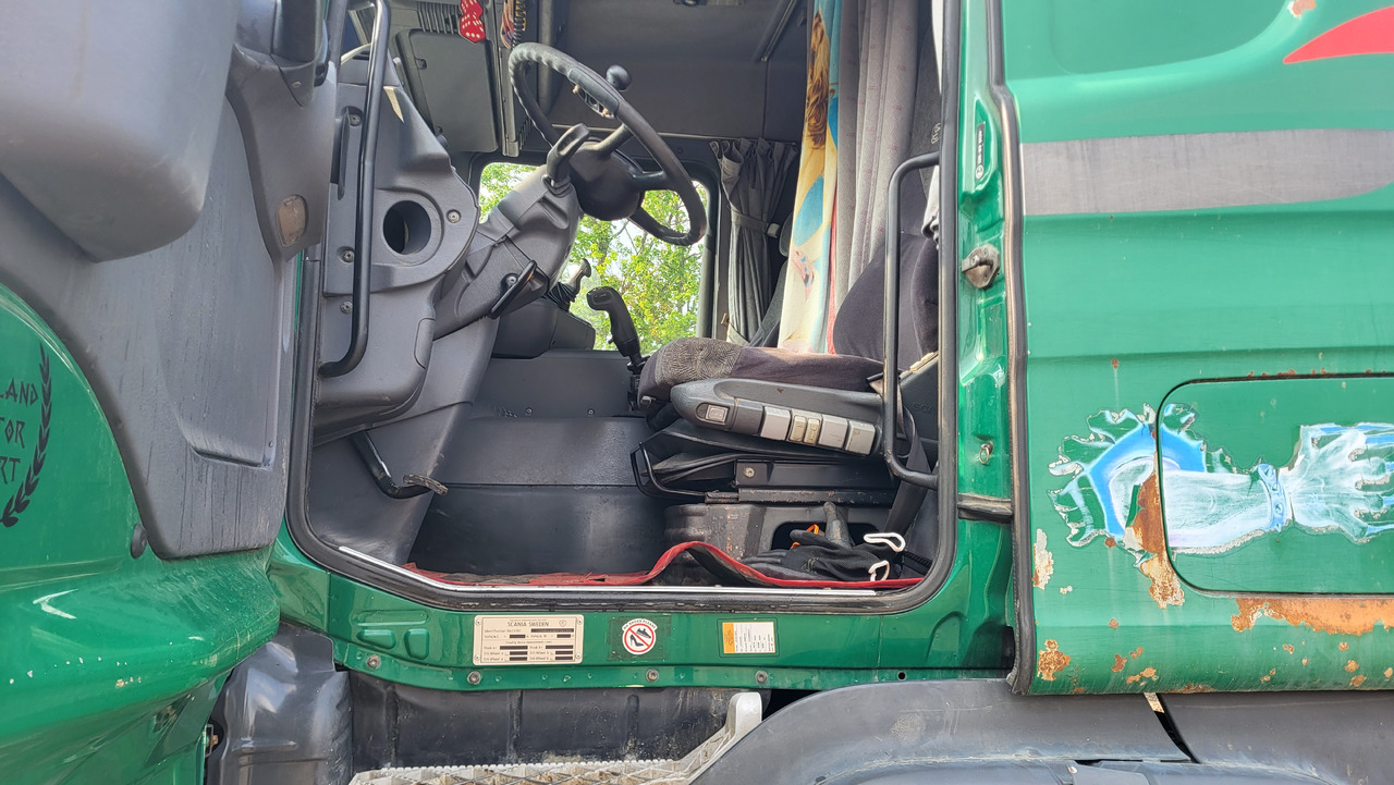 الشاسيه شاحنة SCANIA R124 420 6X4: صور 25