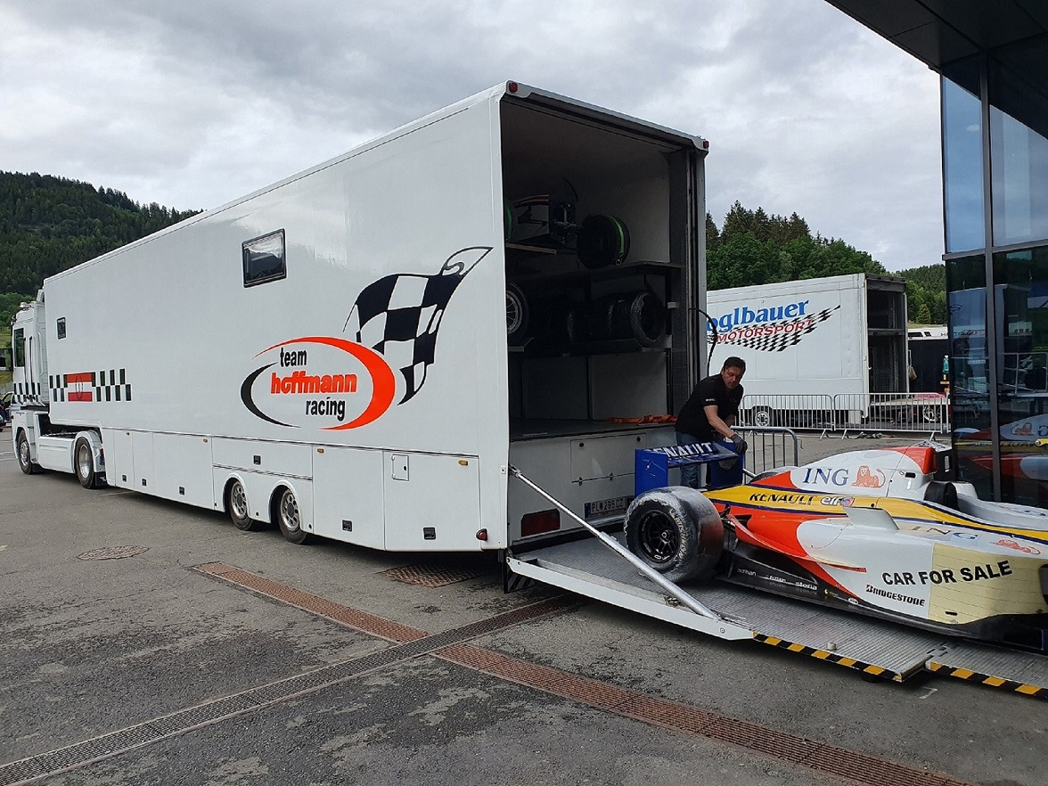 Racetransporter Achleitner 2 SNK 25 - شاحنة نقل سيارات نصف مقطورة: صور 2 Racetransporter Achleitner 2 SNK 25 - شاحنة نقل سيارات نصف مقطورة: صور 2