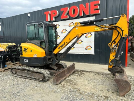 Bobcat E35 Cabine à 23500 € HT - حفارة مصغرة: صور 5 Bobcat E35 Cabine à 23500 € HT - حفارة مصغرة: صور 5