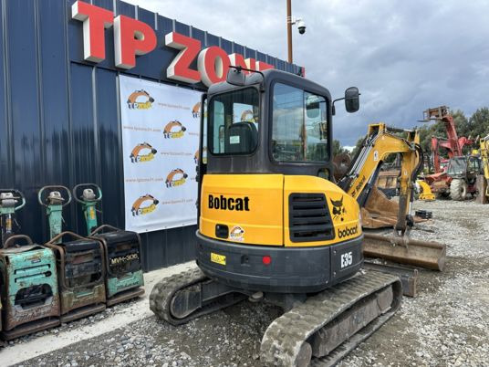 Bobcat E35 Cabine à 23900 € HT - حفارة مصغرة: صور 3 Bobcat E35 Cabine à 23900 € HT - حفارة مصغرة: صور 3