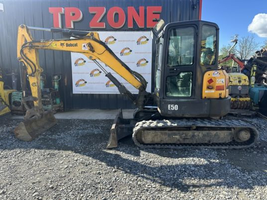Bobcat E50 à 24500 € HT - حفارة مصغرة: صور 2 Bobcat E50 à 24500 € HT - حفارة مصغرة: صور 2
