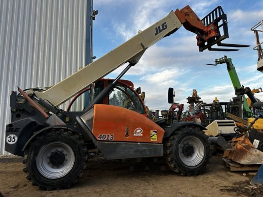 JLG 4013 Joystick - رافعة تلسكوبية: صور 3 JLG 4013 Joystick - رافعة تلسكوبية: صور 3