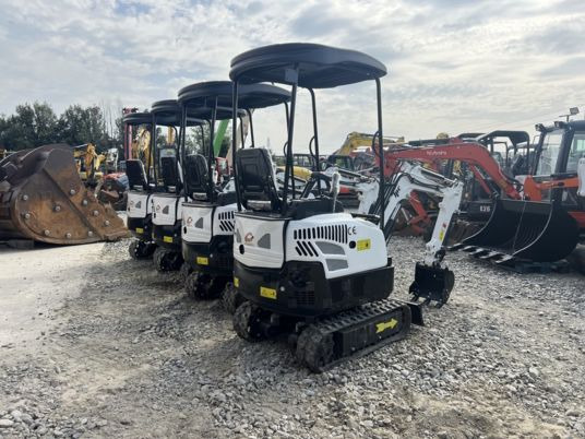 JPC HT13 - حفارة مصغرة: صور 5 JPC HT13 - حفارة مصغرة: صور 5