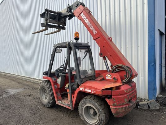 Manitou BT420 Evo - 4x4 - رافعة تلسكوبية: صور 2 Manitou BT420 Evo - 4x4 - رافعة تلسكوبية: صور 2