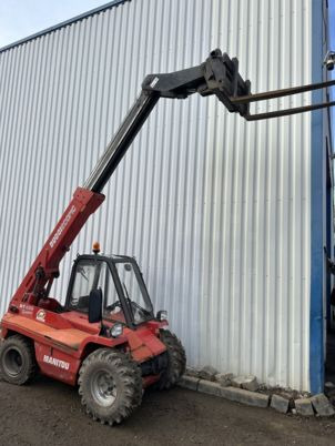 Manitou BT420 Evo - 4x4 - رافعة تلسكوبية: صور 3 Manitou BT420 Evo - 4x4 - رافعة تلسكوبية: صور 3