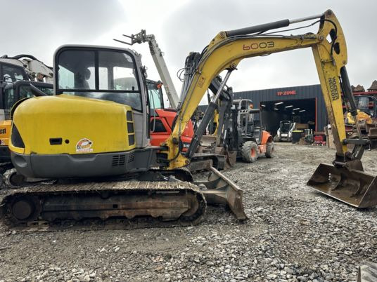 Neuson 6003 RD à 18500€ HT - حفارة مصغرة: صور 1 Neuson 6003 RD à 18500€ HT - حفارة مصغرة: صور 1