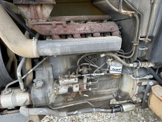 Renault TRACTEUR 75-32 à 9900 € HT - جرار: صور 4 Renault TRACTEUR 75-32 à 9900 € HT - جرار: صور 4