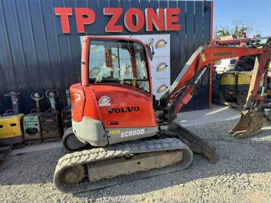Volvo ECR50 D à 25900 euros HT - حفارة مصغرة: صور 3 Volvo ECR50 D à 25900 euros HT - حفارة مصغرة: صور 3