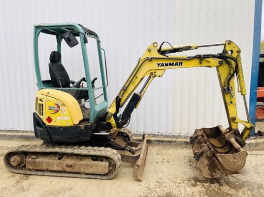 Yanmar VIO25-4 Canopy - حفارة مصغرة: صور 2 Yanmar VIO25-4 Canopy - حفارة مصغرة: صور 2