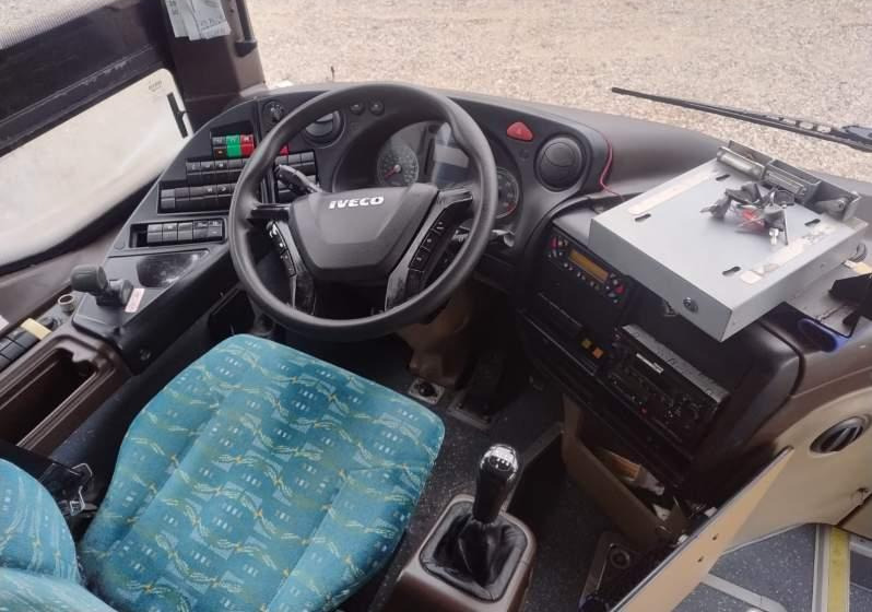 Iveco Crosswey 12M 2 szt KLIMA - باص النقل بين المدن: صور 5 Iveco Crosswey 12M 2 szt KLIMA - باص النقل بين المدن: صور 5