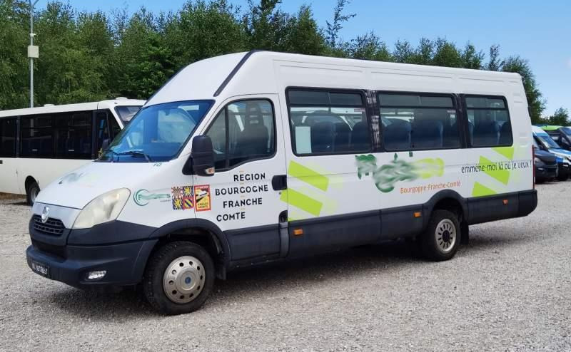 Iveco Daily 23 miejsca, KLIMA, WEBASTO - صغيرة, ميكروباص: صور 3 Iveco Daily 23 miejsca, KLIMA, WEBASTO - صغيرة, ميكروباص: صور 3