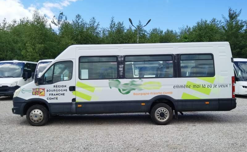 Iveco Daily 23 miejsca, KLIMA, WEBASTO - صغيرة, ميكروباص: صور 4 Iveco Daily 23 miejsca, KLIMA, WEBASTO - صغيرة, ميكروباص: صور 4