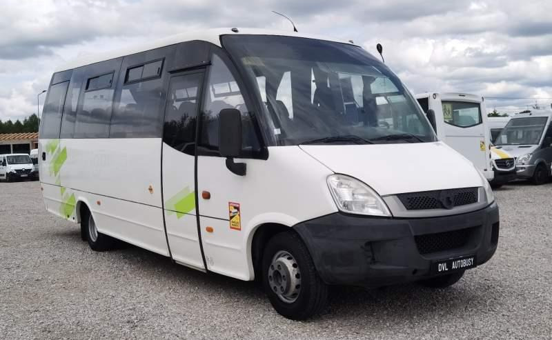 Iveco Indcar Wing euro 5 - باص النقل بين المدن: صور 1 Iveco Indcar Wing euro 5 - باص النقل بين المدن: صور 1