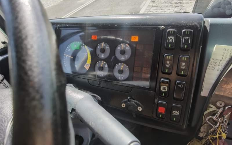 Mercedes-Benz Vario 814D 38+12 - باص النقل بين المدن: صور 5 Mercedes-Benz Vario 814D 38+12 - باص النقل بين المدن: صور 5