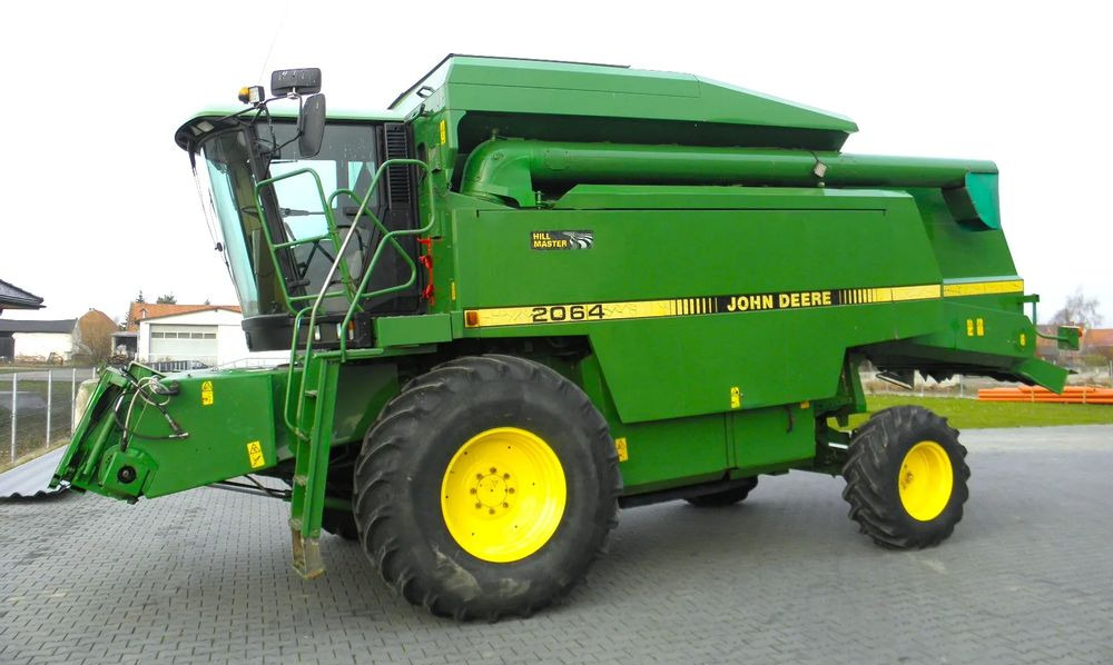 John Deere 2064 HM 1996 Rok, Nie Malowany, UMOWA KUPNA -SPRZEDAZY - حصادة شاملة: صور 5 John Deere 2064 HM 1996 Rok, Nie Malowany, UMOWA KUPNA -SPRZEDAZY - حصادة شاملة: صور 5