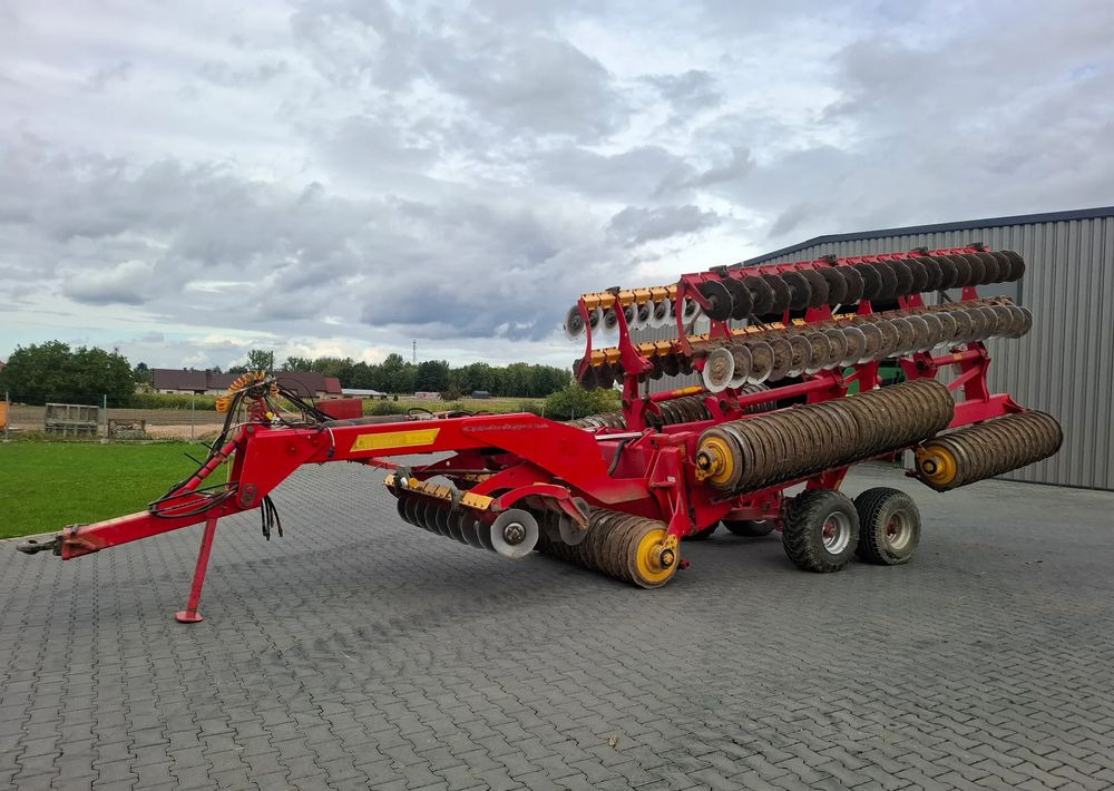 Väderstad Carrier 1225 XL 2011 rok , 12 metrów , Stan Bardzo Dobry - ال معدات حراثه: صور 4 Väderstad Carrier 1225 XL 2011 rok , 12 metrów , Stan Bardzo Dobry - ال معدات حراثه: صور 4