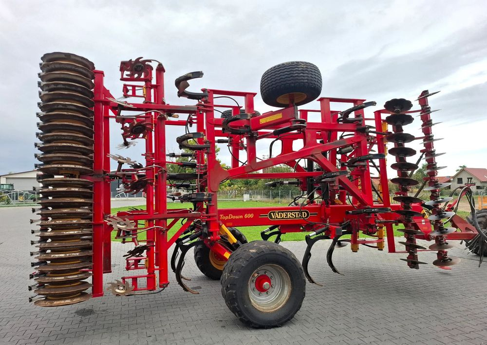 Väderstad TOPDOWN 600 2015 Rok, Nie Malowany , Stan Bardzo Dobry - ال معدات حراثه: صور 4 Väderstad TOPDOWN 600 2015 Rok, Nie Malowany , Stan Bardzo Dobry - ال معدات حراثه: صور 4