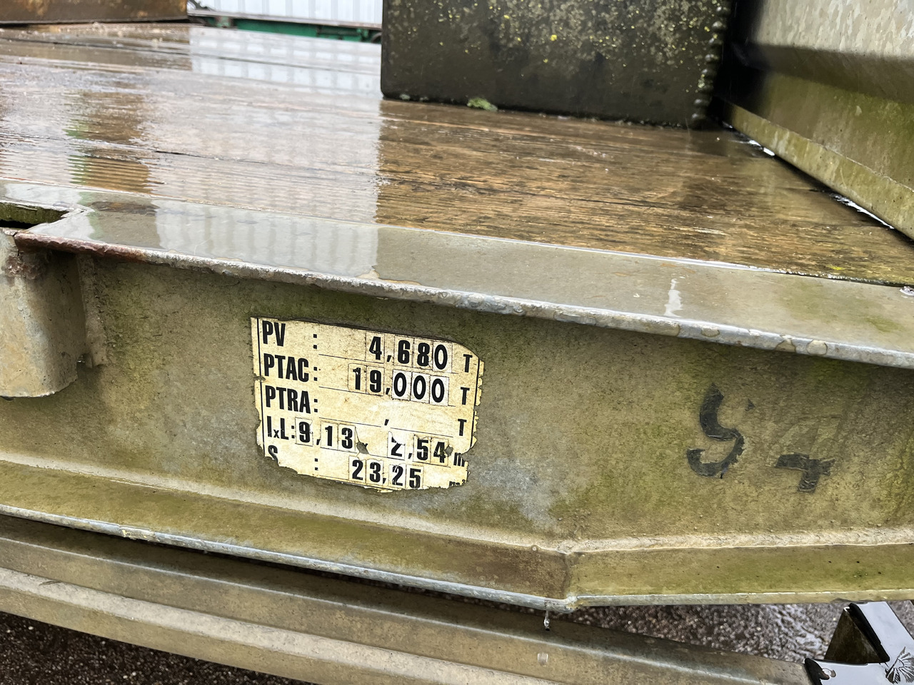 ECIM - مقطورة لنقل المعدات: صور 3 ECIM - مقطورة لنقل المعدات: صور 3