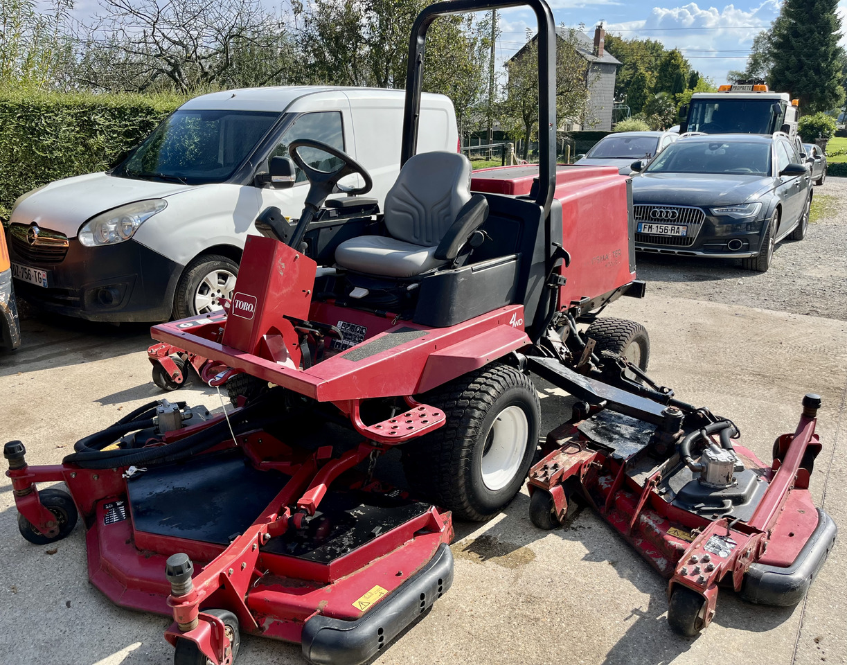 TORO 4000d 4000 d groundsmaster - جزازة المروج: صور 5 TORO 4000d 4000 d groundsmaster - جزازة المروج: صور 5