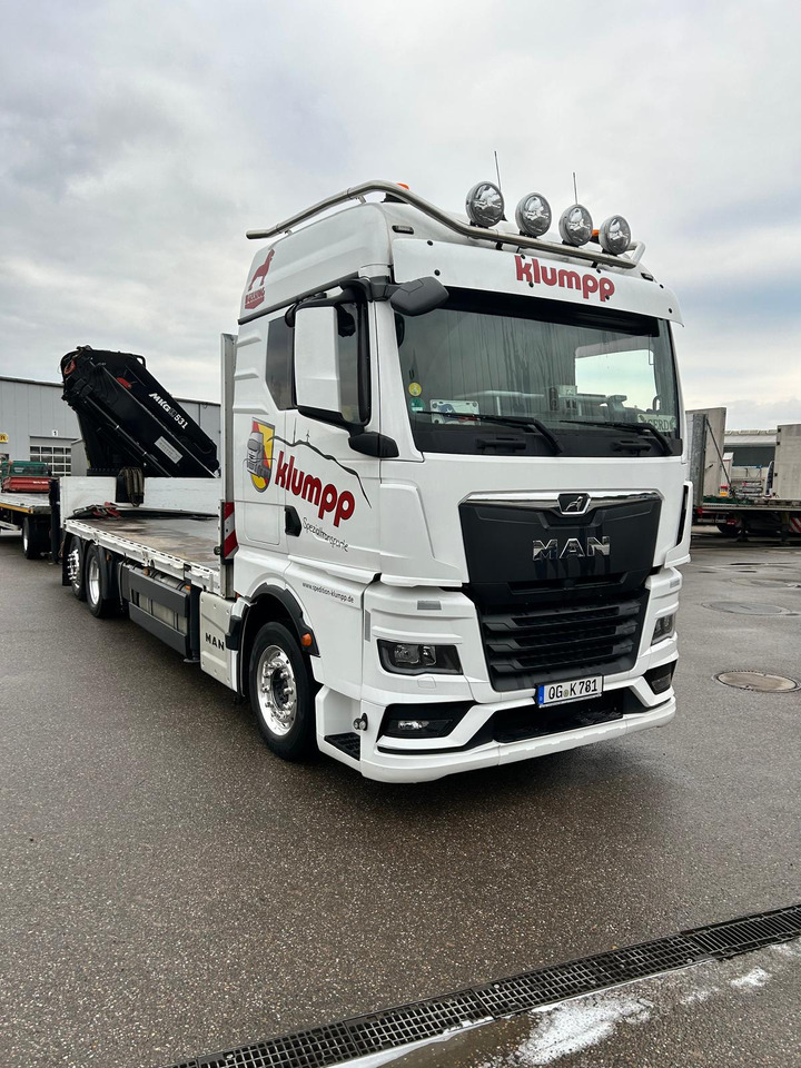MAN TGX 500 - شاحنات مسطحة: صور 4 MAN TGX 500 - شاحنات مسطحة: صور 4