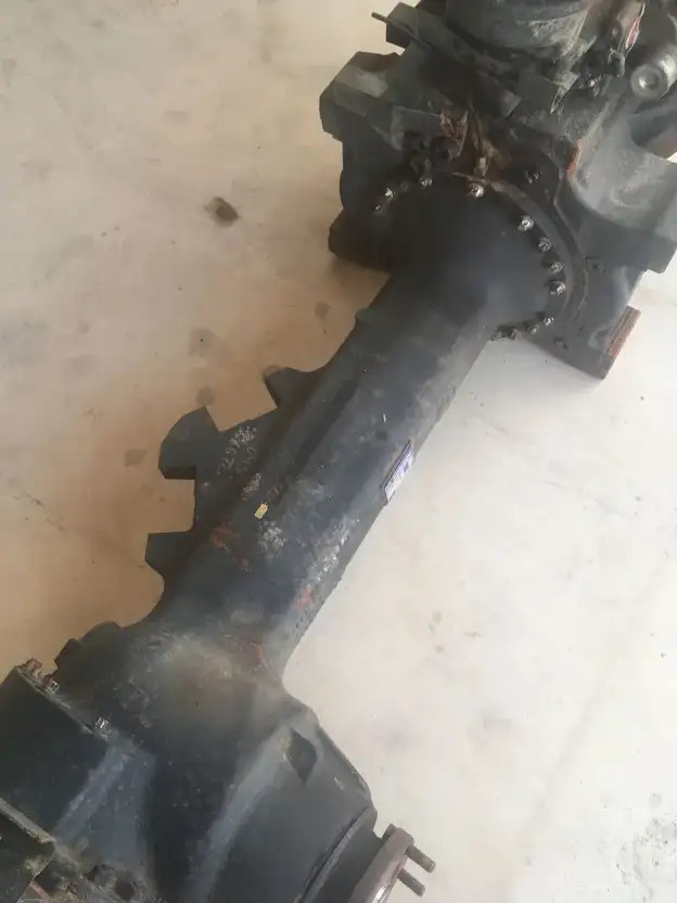 ZF Hinterachse Axis ZF AV 132/87 7,38 Citaro Setra 4472036062 Achse Mercedes Por - المحور الخلفي - حافلة: صور 5 ZF Hinterachse Axis ZF AV 132/87 7,38 Citaro Setra 4472036062 Achse Mercedes Por - المحور الخلفي - حافلة: صور 5