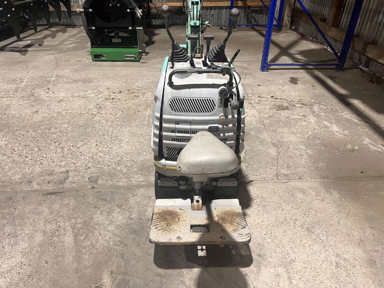 KOBELCO SS1 - حفارة مصغرة: صور 5 KOBELCO SS1 - حفارة مصغرة: صور 5