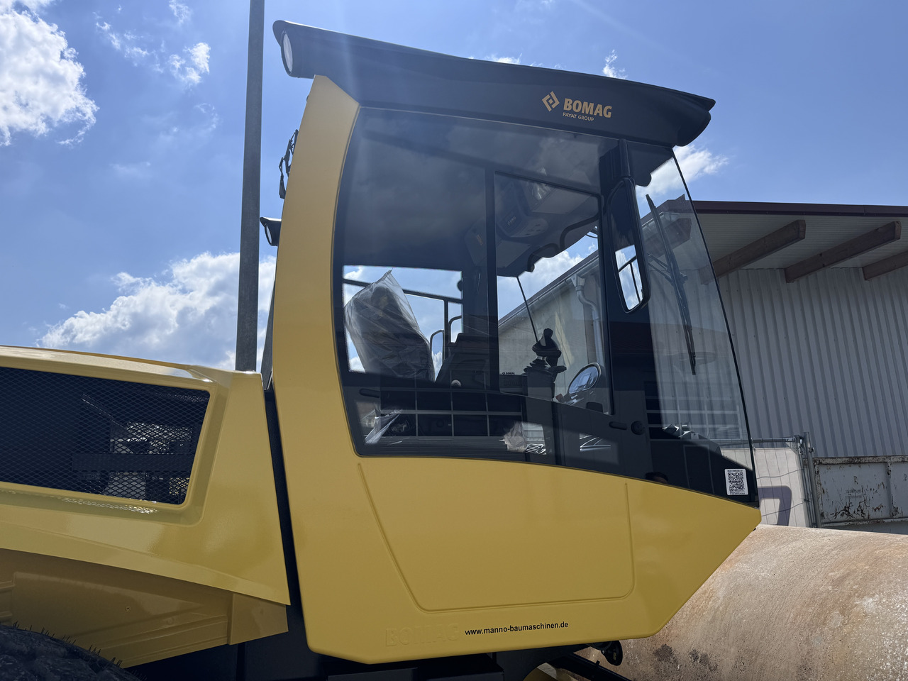 تأجير Bomag BW 213 D-5 Bomag BW 213 D-5: صور 8 تأجير Bomag BW 213 D-5 Bomag BW 213 D-5: صور 8