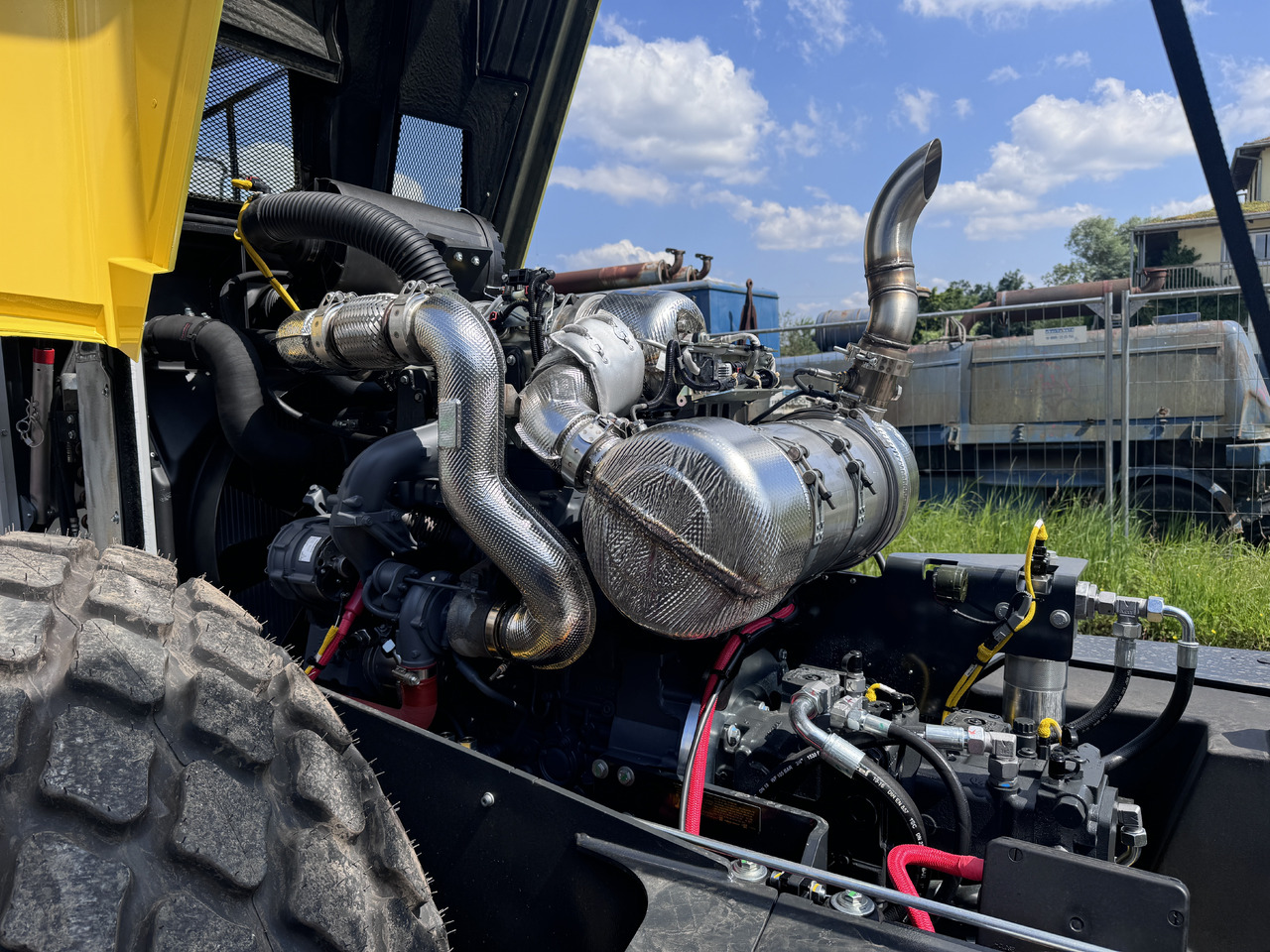 تأجير Bomag BW 213 D-5 Bomag BW 213 D-5: صور 11 تأجير Bomag BW 213 D-5 Bomag BW 213 D-5: صور 11