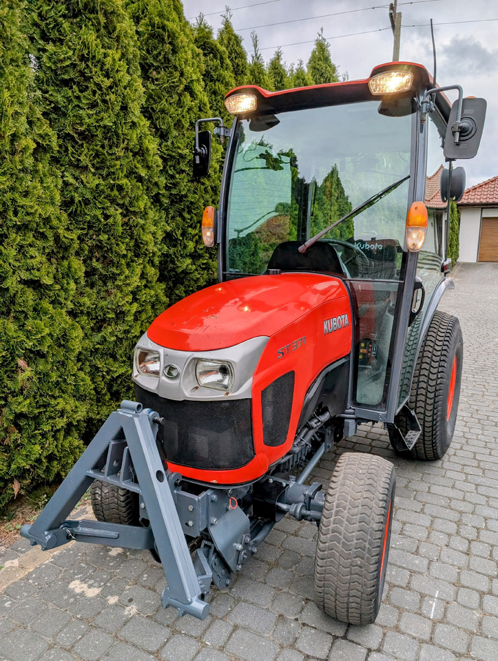 Kubota ST371 - الآلات والماكينات الزراعية: صور 2 Kubota ST371 - الآلات والماكينات الزراعية: صور 2