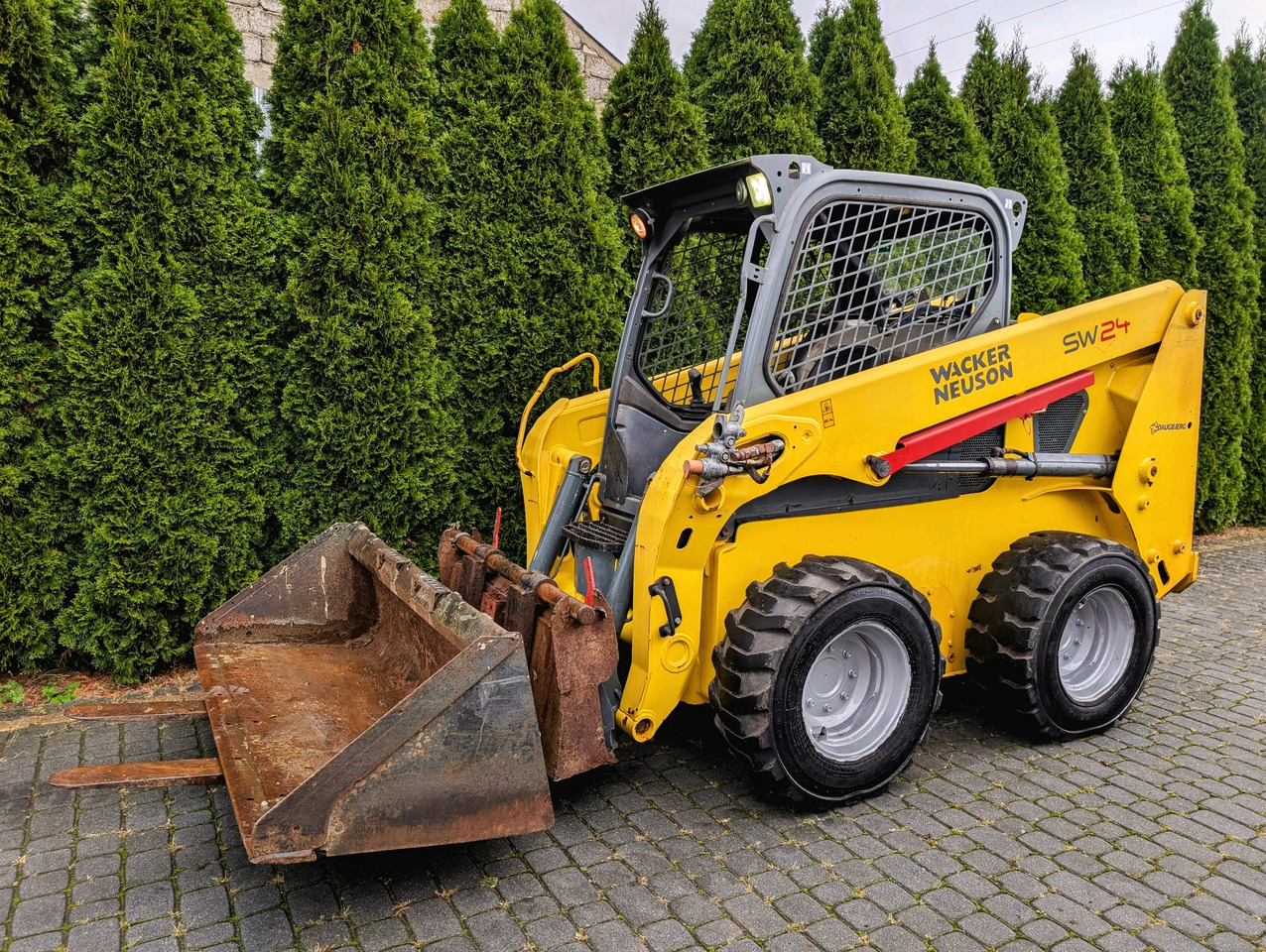 WACKER NEUSON SW24 - آلات البناء: صور 1 WACKER NEUSON SW24 - آلات البناء: صور 1