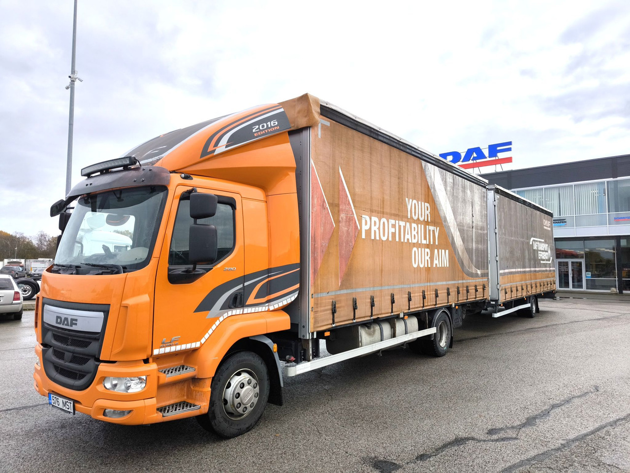 DAF LF 280 FA - شاحنة ستارة: صور 1 DAF LF 280 FA - شاحنة ستارة: صور 1