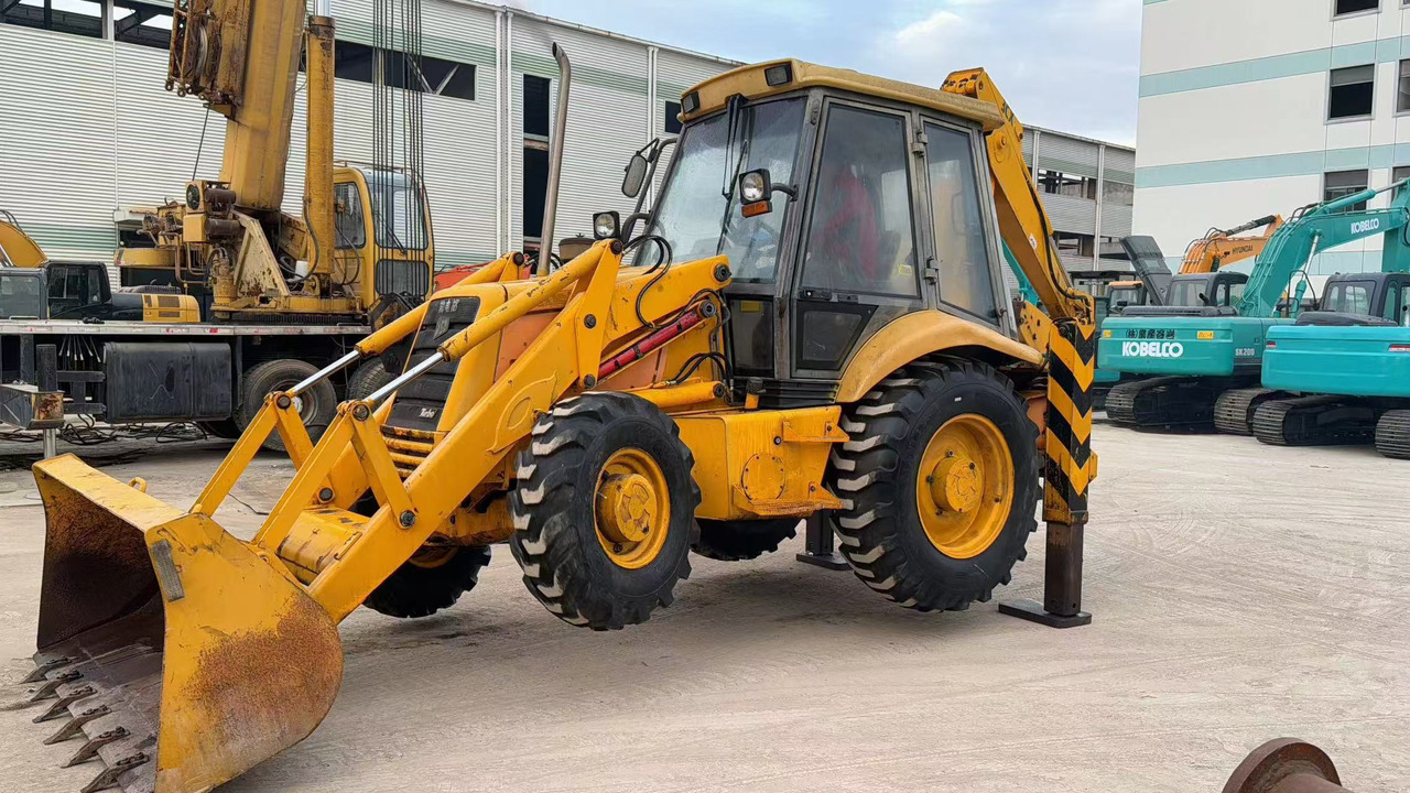 JCB 3CX - حفار متعدد الاستخدام: صور 1 JCB 3CX - حفار متعدد الاستخدام: صور 1