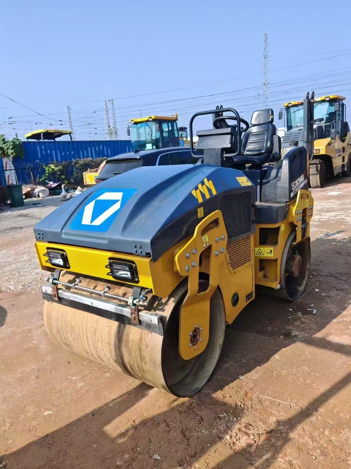 XCMG XMR353E - مداحل الأسفلت الصغيرة: صور 2 XCMG XMR353E - مداحل الأسفلت الصغيرة: صور 2