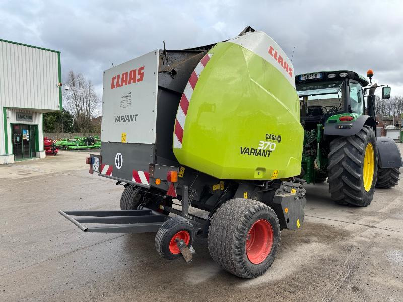 CLAAS VARIANT 370 - مكبس القش الدائري: صور 4 CLAAS VARIANT 370 - مكبس القش الدائري: صور 4